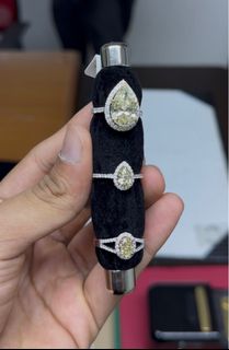 (Category: ) located in . Submitted by luxe.diamondss (Listing ID 1405138441, Image 1). Description: .
