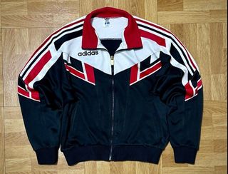 (Category: ) located in . Submitted by cloth.dumps (Listing ID 1405156984, Image 1). Description: .