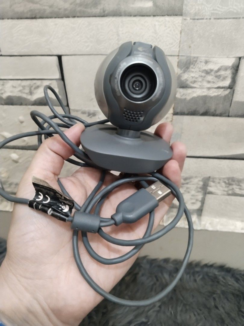 Affordable Logitech USB Webcam 😍👌 (Category: Webcams) located in Malolos. Submitted by afford.japan (Listing ID 1405035436, Image 1). Description: Affordable Logitech USB Webcam 😍👌.