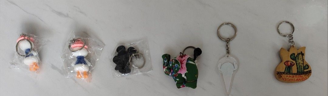 Assorted Keychains (Category: Character Goods) located in Singapore. Submitted by skylerljc (Listing ID 1405063568, Image 2). Description: selling $2 for each and $10 for all. Interested parties please message me.