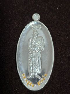 (Category: ) located in . Submitted by yuan_thai_amulet_sg (Listing ID 1404971314, Image 1). Description: .