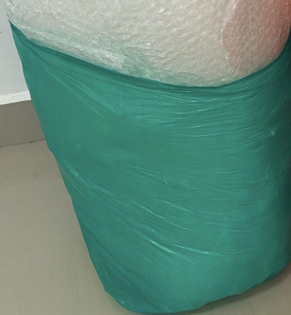 bubble wrap (Category: Waste Bins & Bags) located in Kuala Lumpur. Submitted by wong764534 (Listing ID 1398681642, Image 1). Description: .