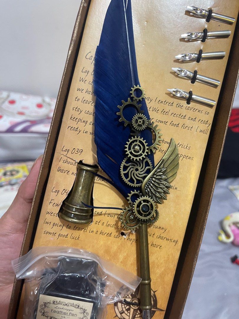Calligraphy Blue feather pen (Category: Stationery & School Supplies) located in Arayat. Submitted by imeon13 (Listing ID 1405146642, Image 2). Description: Calligraphy pen new pa.