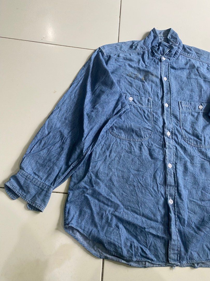 Chambray (Category: Activewear) located in Bachok. Submitted by naz5068 (Listing ID 1405044402, Image 3). Description: Pit22 L30.