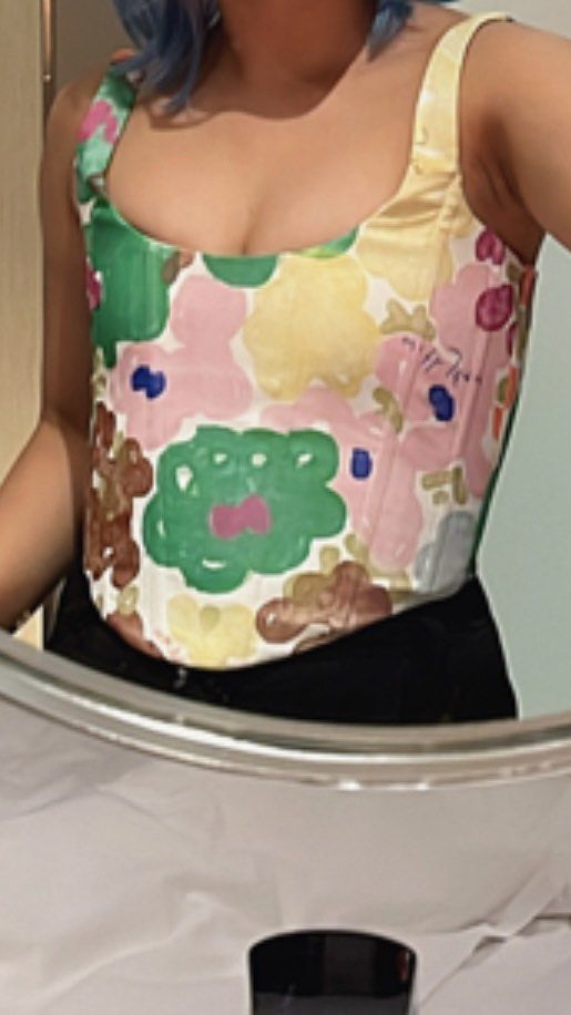 Floral Corset Top (Category: Others Tops) located in San Quintin. Submitted by dotheroar (Listing ID 1405143204, Image 1). Description: Rfs: not my aesthetic anymore.