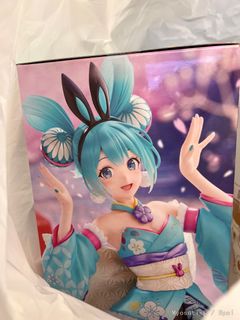 （分類：）位於 。 由 eriktsoi 提交（商品編號 1404973436，圖片 1）。簡介： 。