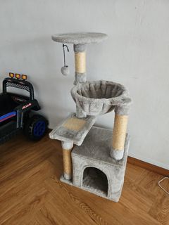 (Category: ) located in . Submitted by selling_good_items (Listing ID 1405004175, Image 1). Description: .