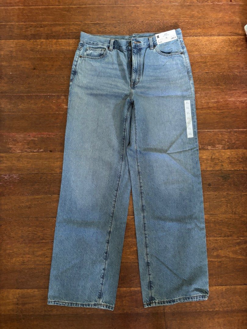 GU Women's Jeans (Category: Jeans) located in Quezon City. Submitted by mpgs18 (Listing ID 1404981593, Image 1). Description: .