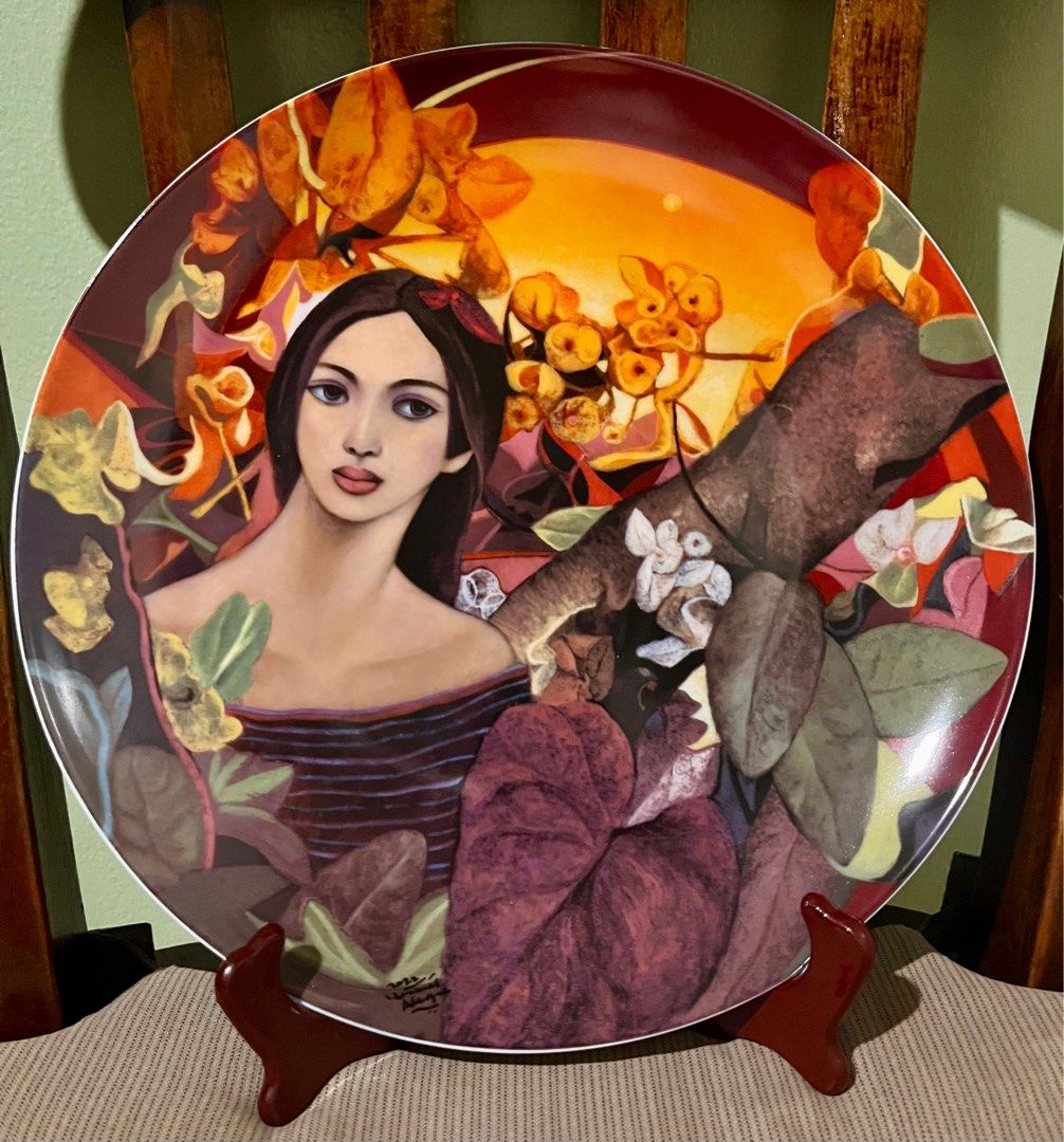 Hermes Alegre, Nicasia (Category: Dinnerware & Cutlery) located in Pasay City. Submitted by mtpmac26 (Listing ID 1404975804, Image 1). Description: 2022 Limited Edition 12” Mikasa Art Plate With COA.