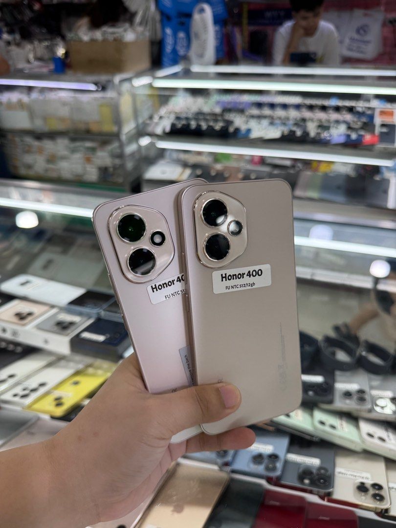 Honor 400 5G 512gb FU Global No issue (Category: Android Others) located in San Juan City. Submitted by keannagadgetph (Listing ID 1404979999, Image 2). Description: Available Units for today's POST! Honor 400 5G / 512gb / FU / GOOD BATT - good condition - 97% Makinis - good battery - no issue / repair - Any colors available ~ Accepting SWAP / TRADE IN / INSTALLMENT / BINTA UNIT ~ CASH ON DELIVERY METRO MANILA / LBC PAYMENT FIRST ~ Store location