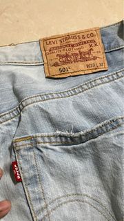 (Category: ) located in . Submitted by ayipthrift (Listing ID 1405091153, Image 1). Description: .