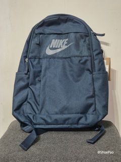 (Category: ) located in . Submitted by shoepao2024 (Listing ID 1405129033, Image 1). Description: .
