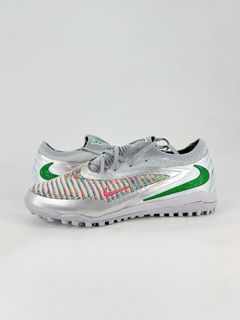 (Category: ) located in . Submitted by khai.uasneakers (Listing ID 1405142267, Image 1). Description: .