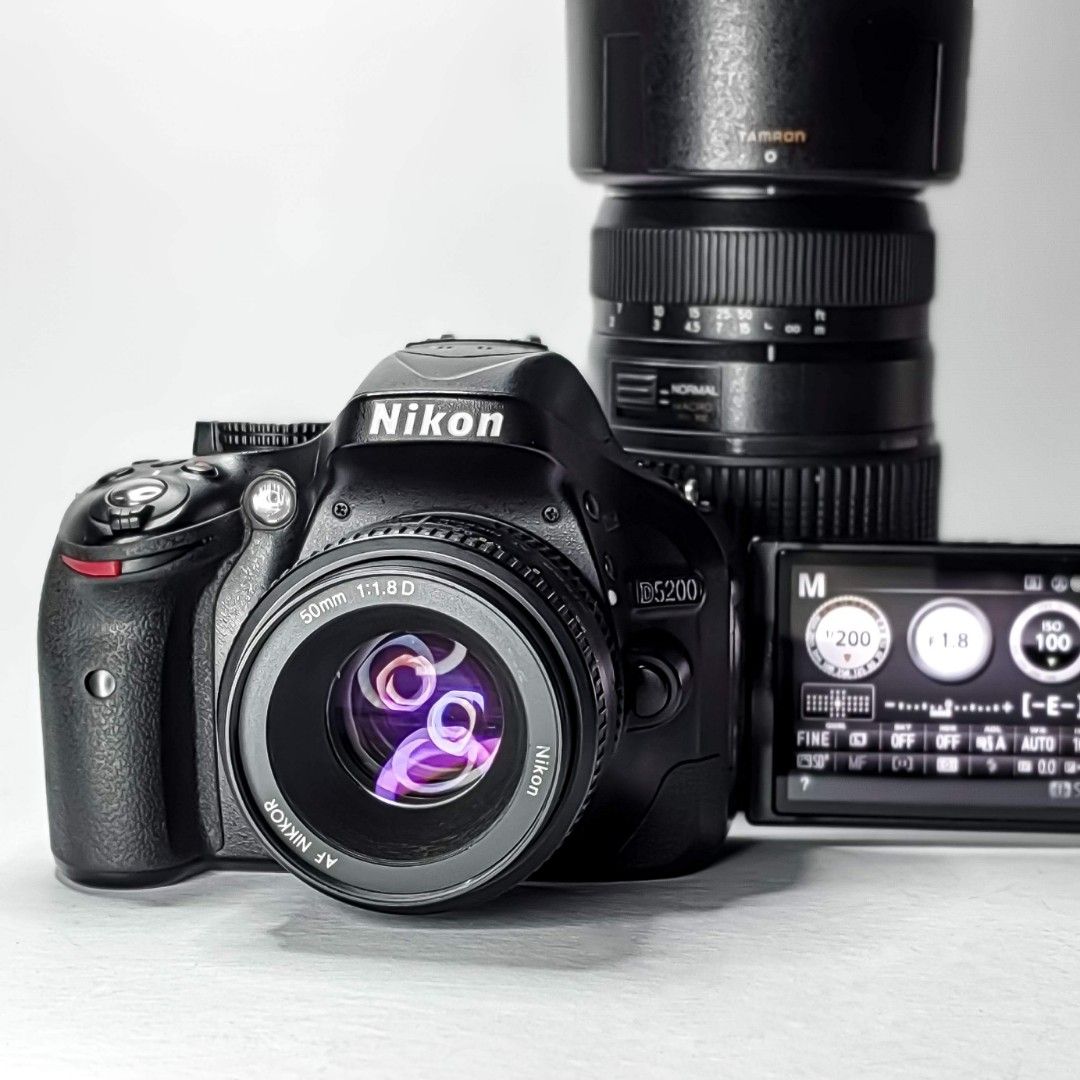 Nikon D5200 DSLR Camera Kit with Lenses (Category: Cameras) located in Balanga. Submitted by cyrin_camera (Listing ID 1404978649, Image 2). Description: 𝐑𝐔𝐒𝐇 𝐓𝐀𝐊𝐄 𝐀𝐋𝐋‼️For Sale Unahan nalang po‼️ 📸 𝐍𝐢𝐤𝐨𝐧 𝐃𝟓𝟐𝟎𝟎 𝟐𝟒𝐌𝐏 𝐅𝐥𝐢𝐩𝐬𝐜𝐫𝐞𝐞𝐧 𝐏𝐫𝐨𝐟𝐞𝐬𝐬𝐢𝐨𝐧𝐚𝐥 𝐃𝐒𝐋𝐑 𝐂𝐚𝐦𝐞𝐫𝐚 *𝐍𝐢𝐤𝐤𝐨𝐫 𝟓𝟎𝐦𝐦 𝐅𝟏.𝟖𝐃 𝐏𝐨𝐫𝐭𝐫𝐚𝐢𝐭 𝐋𝐞𝐧𝐬‼️ *𝐓𝐚𝐦𝐫𝐨𝐧 𝐃𝐆 𝟕𝟎-𝟑𝟎𝟎𝐦𝐦 𝐙𝐨𝐨𝐦 𝐋𝐞𝐧𝐬‼️ *𝐂𝐚𝐦𝐞𝐫𝐚 𝐁𝐚𝐠 *𝐒�