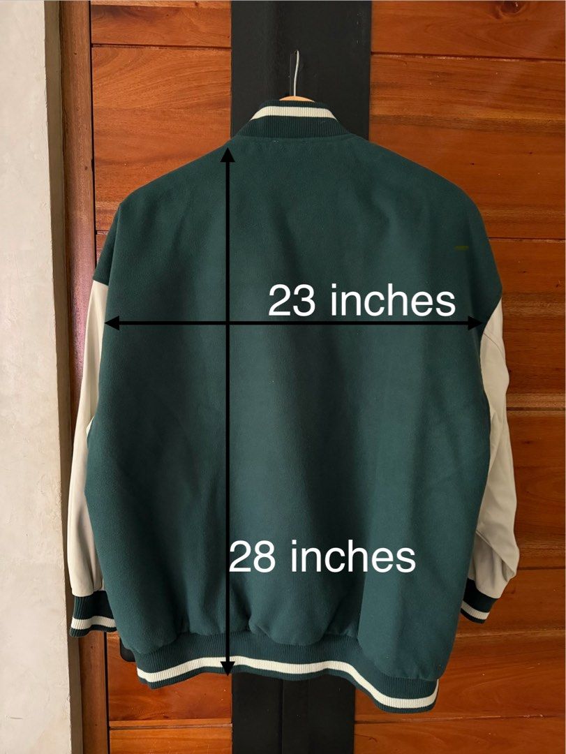 Oversized Varsity/baseball Jacket (Category: Coats, Jackets and Outerwear) located in Paranaque City. Submitted by krishamel (Listing ID 1405042430, Image 3). Description: Oversized baseball jacket Can fit mens Locally made.