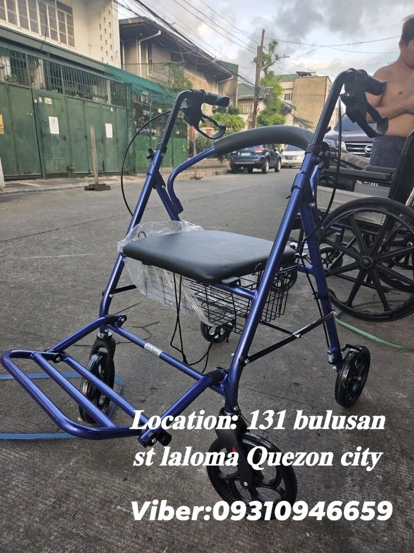 Rollator with footrest (Category: Medical Supplies & Tools) located in Manila. Submitted by rheatapdas75609 (Listing ID 1405139846, Image 1). Description: .
