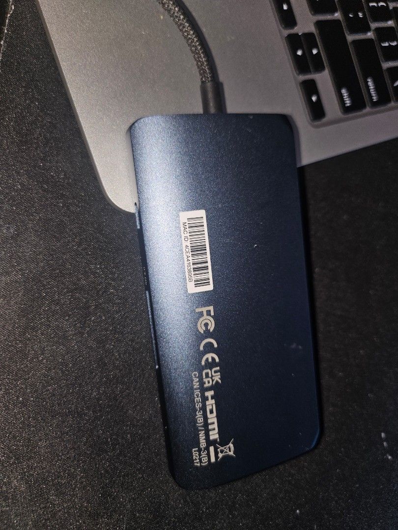 Satechi HDMI Type-C adapter for Mac (Category: Cables & Adaptors) located in Marikina City. Submitted by mr.real_deal (Listing ID 1405082687, Image 2). Description: Orignal price was 5k Used for only 3 months price is negotiable.