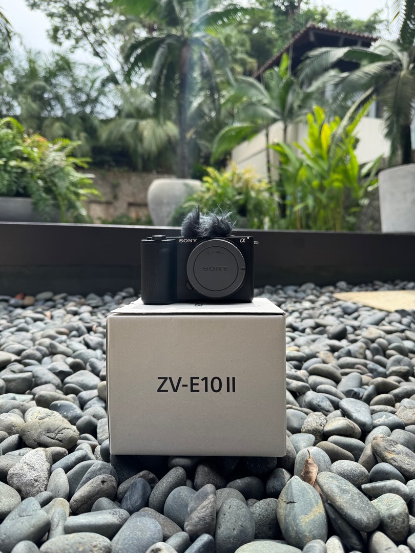 Zve Camera Sony ZV-E10 II Camera - Like New, Photography, Cameras on Carousell