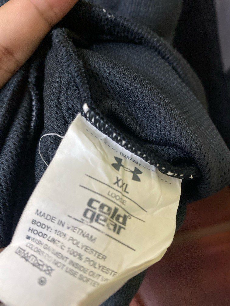 sweeter (Category: Activewear) located in Sungai Petani. Submitted by muhammad_hanif123 (Listing ID 1405014020, Image 3). Description: pit23.5/labuh 29 baju keadaan baik kaler oke tiada koyak.