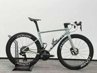 (Category: ) located in . Submitted by paragon.cycles (Listing ID 1405078011, Image 1). Description: .