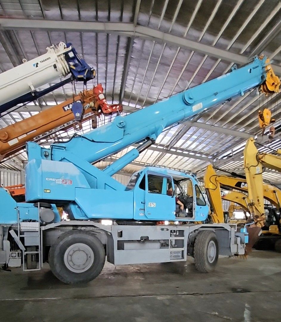 Tadano 25tons rough terrain crane (Category: Industrial Equipment) located in Makati City. Submitted by ztak13 (Listing ID 1404988349, Image 2). Description: Tadano 25tons rough terrain crane 2012 year model Japan Surplus 6m60 engine H-type outrigger 33.8 meter (4 section) jib length 5.5 meter very good running condition Contact no. 09175699818.