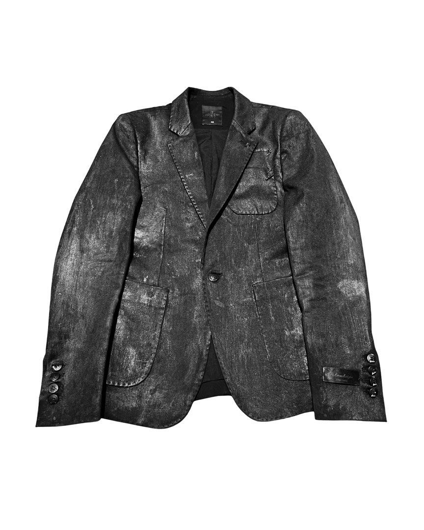 Textile Varnished “waxed” Blazer (Category: Coats, Jackets and Outerwear) located in Cabuyao City. Submitted by lackingly (Listing ID 1405084424, Image 1). Description: Textile Varnished Blazer (custom-made) hearing offersz for when worn check last slides used once and custom made for career guidance day finished with acrylic paint + varnish for a waxy high shine look similar to patent leather. pit to pit: 17.5 length: 26 Care: To preserve its hi