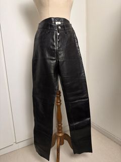 (Category: ) located in . Submitted by supacuteclothes (Listing ID 1401806031, Image 1). Description: .
