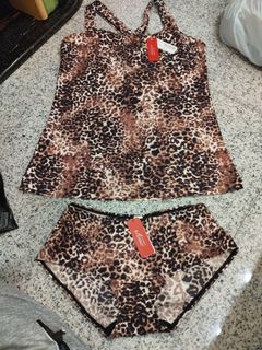 (Category: ) located in . Submitted by LoveMePls (Listing ID 1401827294, Image 1). Description: .