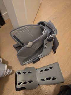 （分類：）位於 。 由 drone_rent 提交（商品編號 1401845343，圖片 1）。簡介： 。