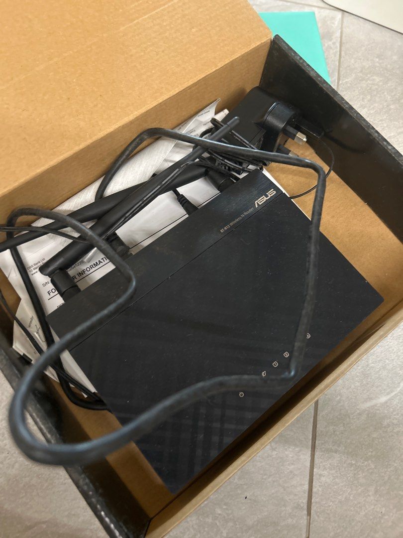 ASUS RT-N12 Wireless-N 3-in-1 Router505016022152652801