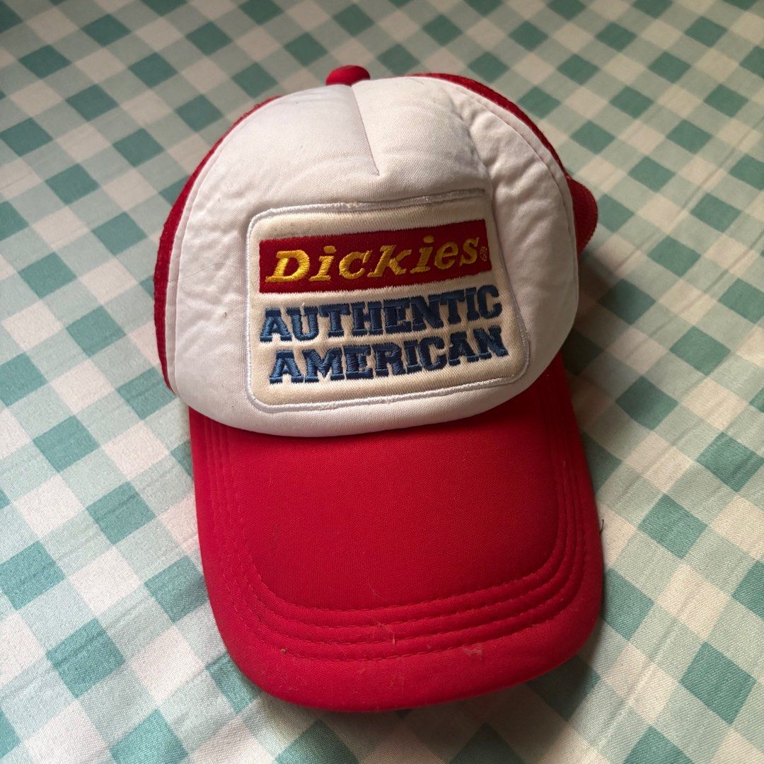 Authentic Dickies Japan Trucker Hat (Category: Caps & Hats) located in Murcia. Submitted by shansdecluttering (Listing ID 1401717161, Image 1). Description: Good condition Authentic Japan Made .