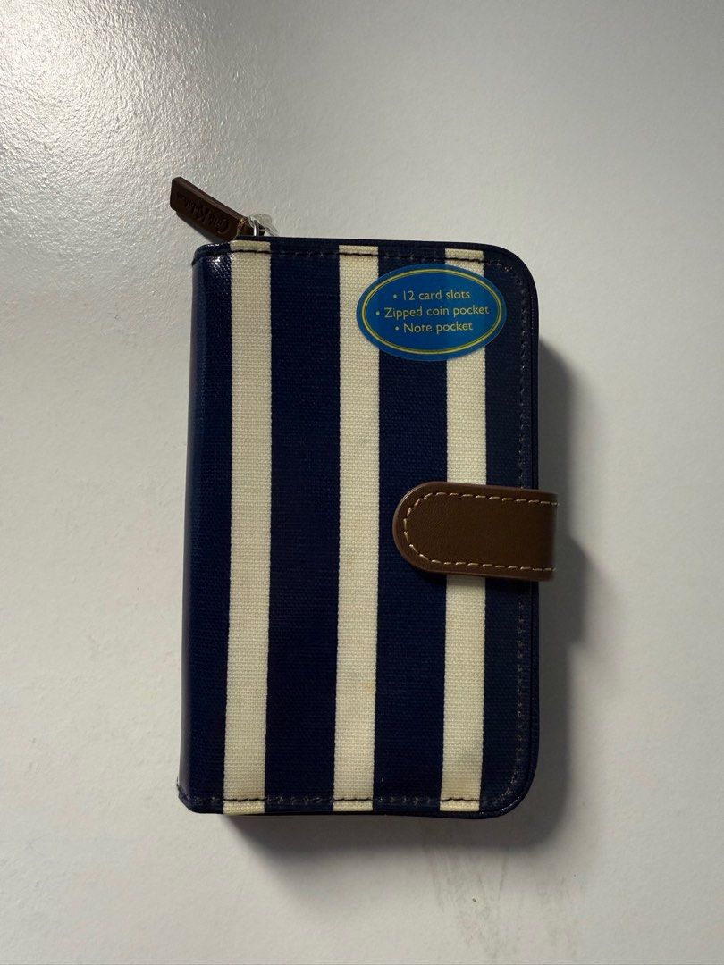Cath Kidston Folded Zip Wallet - Breton Stripe (Category: Wallets & Card holders) located in Rodriguez. Submitted by sheddmycloset (Listing ID 1401733977, Image 1). Description: .