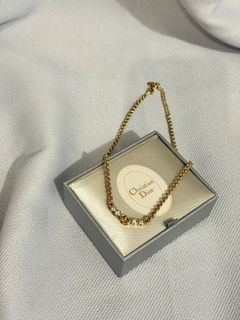 （分類：）位於 。 由 anassbox 提交（商品編號 1401897289，圖片 1）。簡介： 。