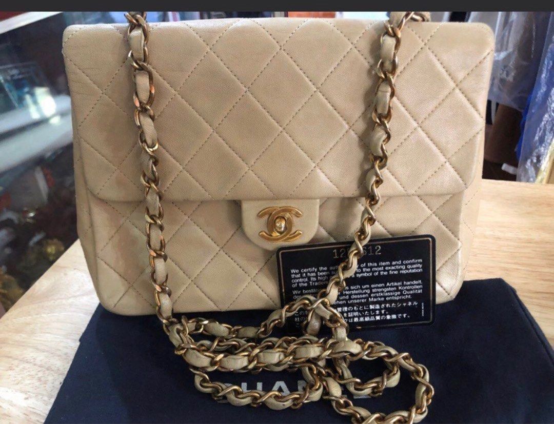 Fast BreakVintage Original Chanel Bag (Category: Shoulder Bags) located in Mandaluyong City. Submitted by bmorig (Listing ID 1401824427, Image 2). Description: - Light beige quilted shoulder bag - Elegant chain strap and gold plated - Features CC turn-lock closure - Classic diamond-stitched pattern - A versatile and timeless piece negotiable for sure buyer .