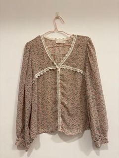 （分類：）位於 。 由 q.closet_ 提交（商品編號 1401845582，圖片 1）。簡介： 。