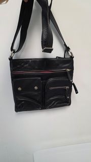 （分類：）位於 。 由 schan4b 提交（商品編號 1401766519，圖片 1）。簡介： 。