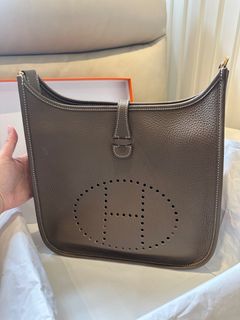 （分類：）位於 。 由 GiGi36Mak 提交（商品編號 1401774171，圖片 1）。簡介： 。