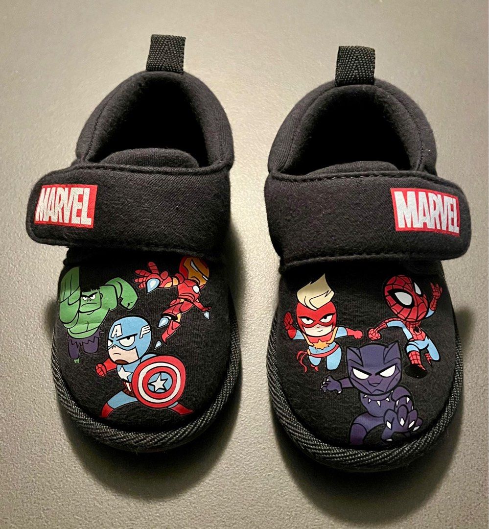 H&M Kids Marvel Cotton Shoes (Category: Babies & Kids Fashion) located in Taguig. Submitted by quin21 (Listing ID 1401735567, Image 2). Description: H&M Kids Marvel Cotton Shoes Very comfy SIZE: EU 24/25.