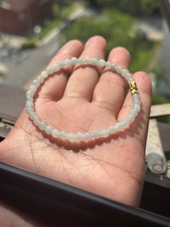 (Category: ) located in . Submitted by Jadeite88 (Listing ID 1401745178, Image 1). Description: .