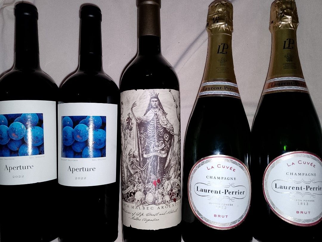Imported wine below srp (Category: Beverages) located in Pasay City. Submitted by warmtree-6c75 (Listing ID 1401800059, Image 1). Description: .