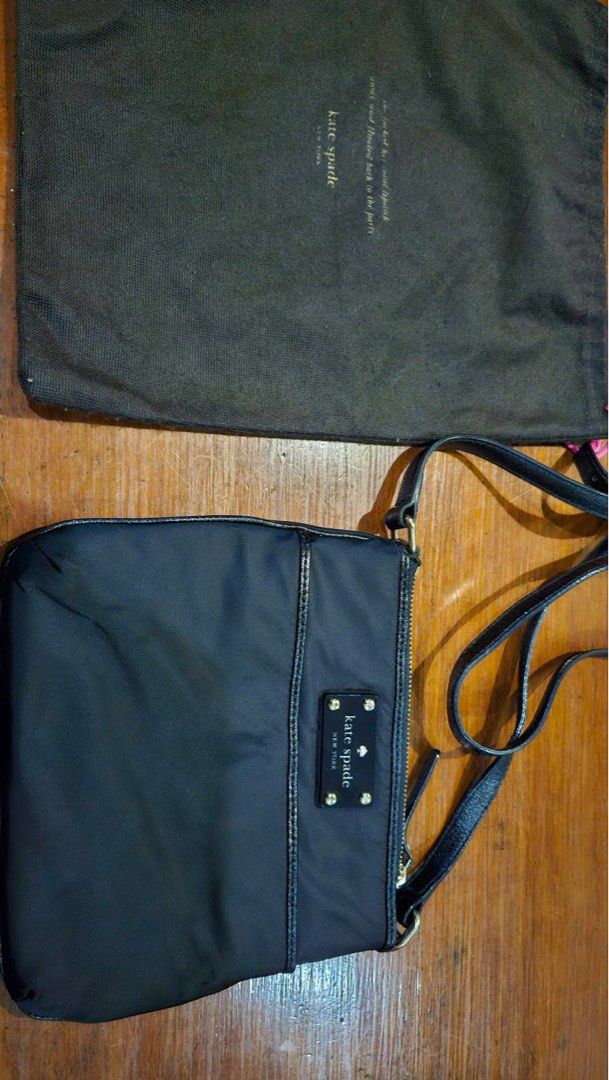 Kate Spade Black Crossbody Bag (Category: Cross-body Bags) located in Quezon City. Submitted by indy37 (Listing ID 1401795596, Image 1). Description: - Black Kate Spade crossbody bag - Gold zipper - Black strap - Includes dust bag .