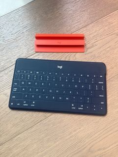 Logi Bluetooth Keyboard