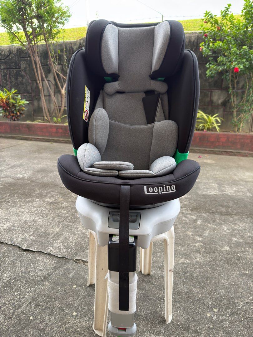 Looping Car Seat (Category: Car Seats) located in Manila. Submitted by yujohanna (Listing ID 1401819553, Image 1). Description: .