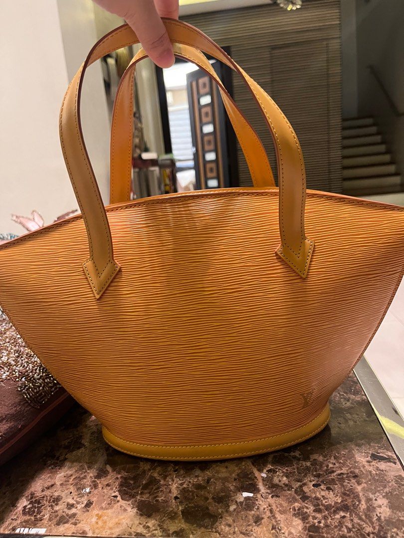 Louis Vuitton Jasmin Epi Leather Handbag (Category: Luxury Bags & Wallets) located in Quezon City. Submitted by yannyy001 (Listing ID 1401897531, Image 2). Description: 100% Guaranteed Authentic Personal Bag no issues well maintained LIKE NEW Price negotiable for sure buyers.