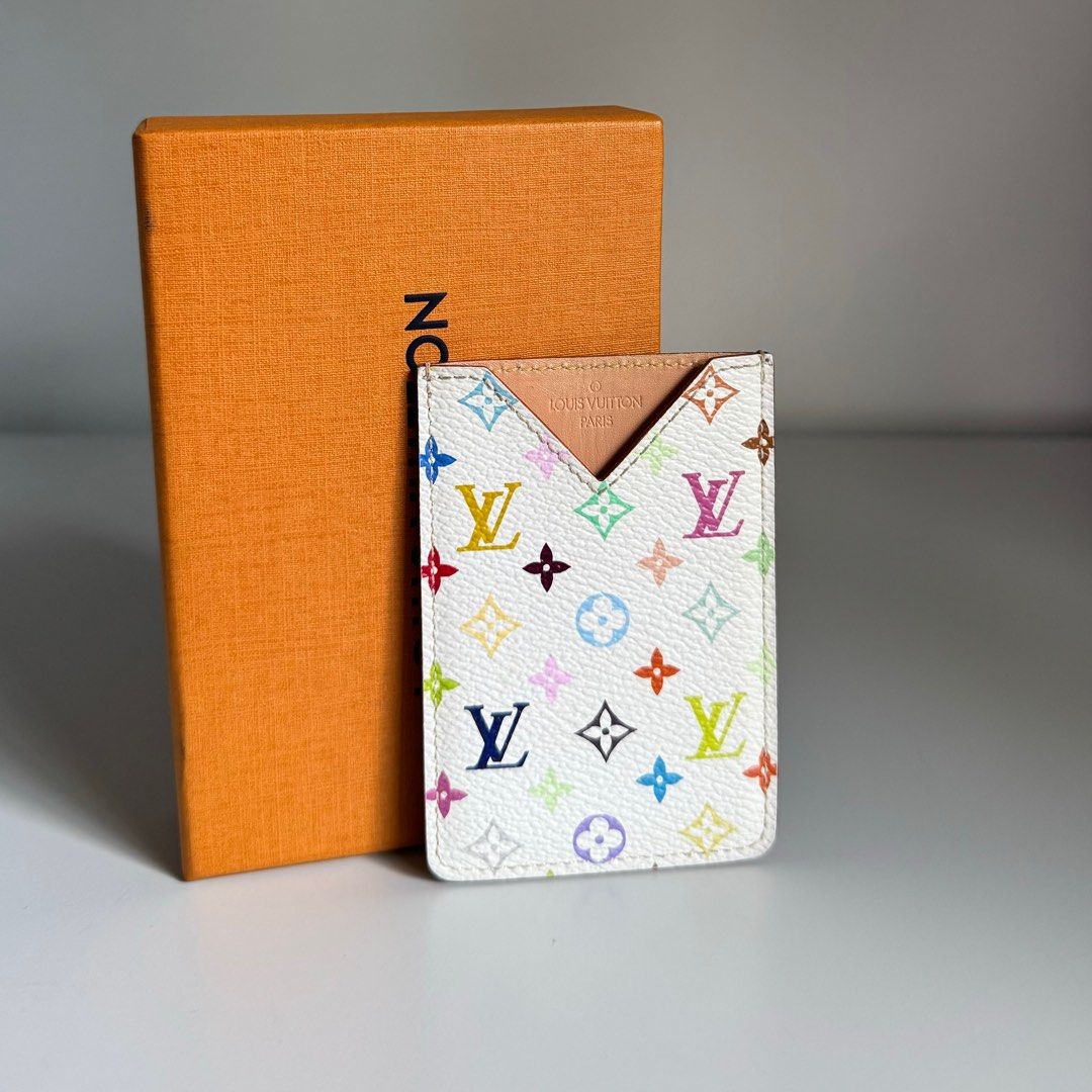 Louis Vuitton Takashi Murakami Multicolore card holder (Category: Luxury Bags & Wallets) located in Quezon City. Submitted by ksumer (Listing ID 1401763771, Image 1). Description: Used card holder.