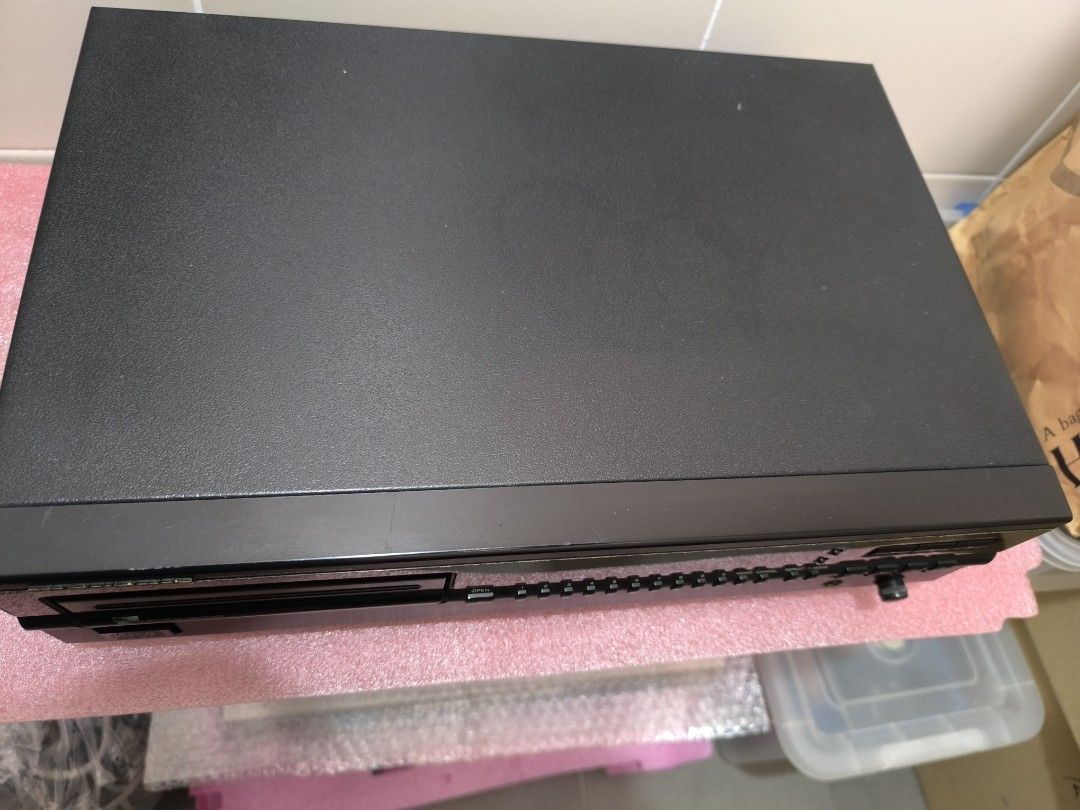 Marantz CD-52 CD Player (Category: Other Audio Equipment) located in Semenyih. Submitted by rasenthiran (Listing ID 1400730721, Image 3). Description: - Marantz CD-52 CD player - Front-loading CD tray - Digital display - Headphone jack -Black color - Marantz logo visible -strong CDM 4/19 reliable lens -comes with CD 63 remote control.