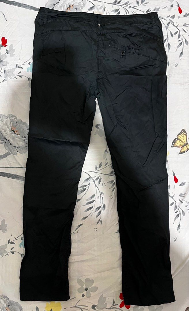 Marella Sport Black Pants (Category: Jeans) located in Baguio. Submitted by arkay_13 (Listing ID 1401896463, Image 2). Description: .