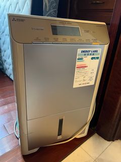 （分類：）位於 。 由 kitbolun 提交（商品編號 1401824141，圖片 1）。簡介： 。