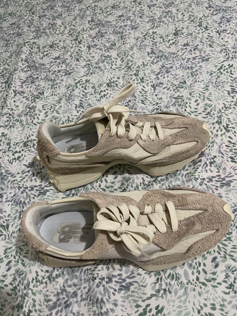 New Balance 327 Sneakers (Category: Sneakers) located in Quezon City. Submitted by ytoci (Listing ID 1401829768, Image 3). Description: - New Balance 327 sneakers sea salt bought for 8k plus used 3x.