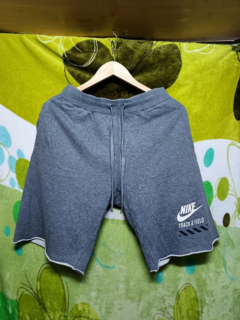 Nike alumni short, 他的時尚, 休閒運動服飾在旋轉拍賣